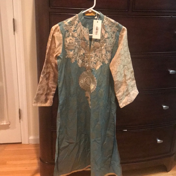 sana safinaz Dresses & Skirts - Sana Safinaz Kurta